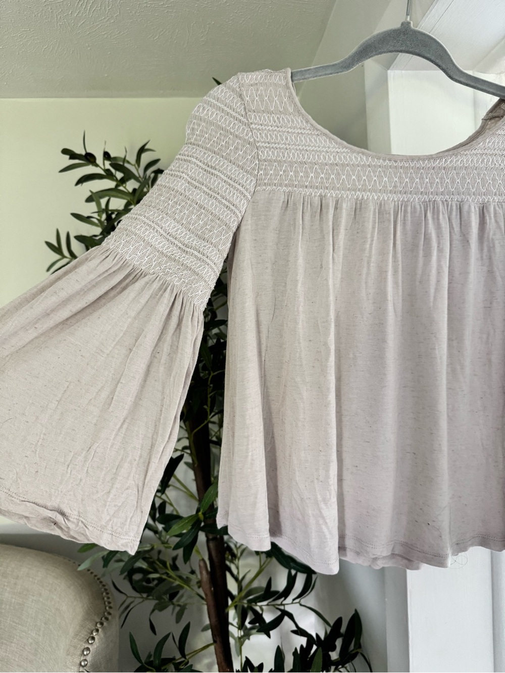 FP Beach by Free People Smocked Peasant Top XS Ivory Boho Chic Beach Styles